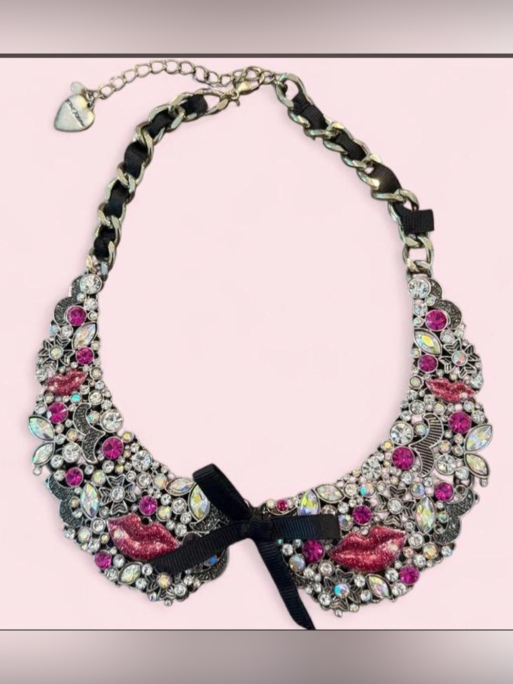 Rare Vintage Betsey Johnson Lips Film Noir Statement Collar Bib Necklace - Picture 2 of 4